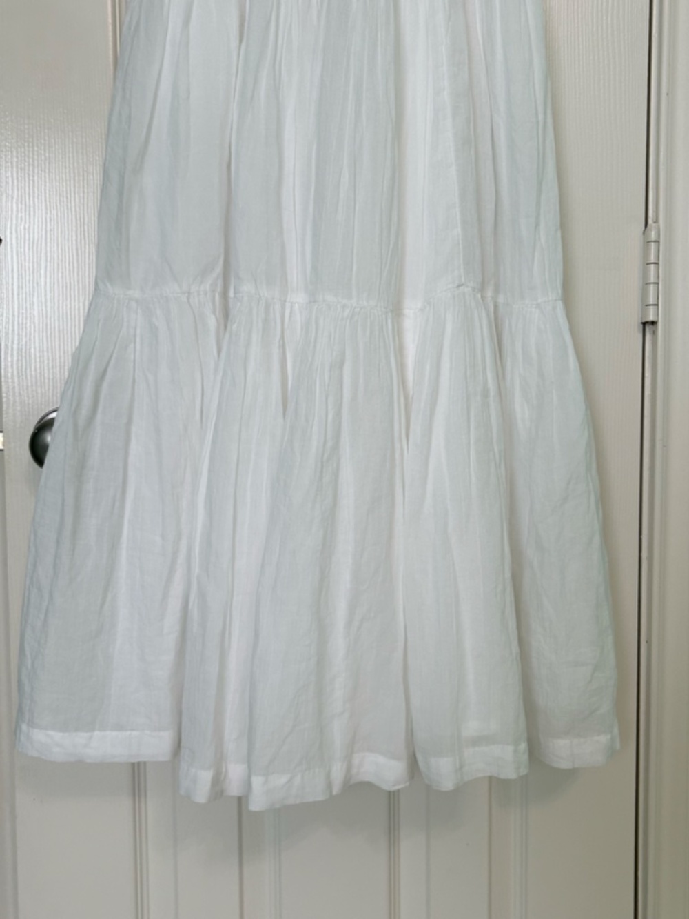 American Eagle White Sundress Shirred Top Spaghetti Straps 3 Tier Midi Skirt NEW - Picture 6 of 14